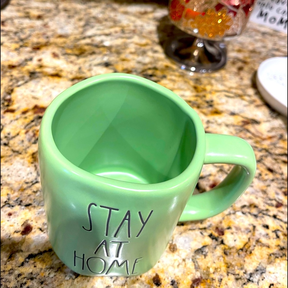Green Rae Dunn Mug - Picture 3 of 4